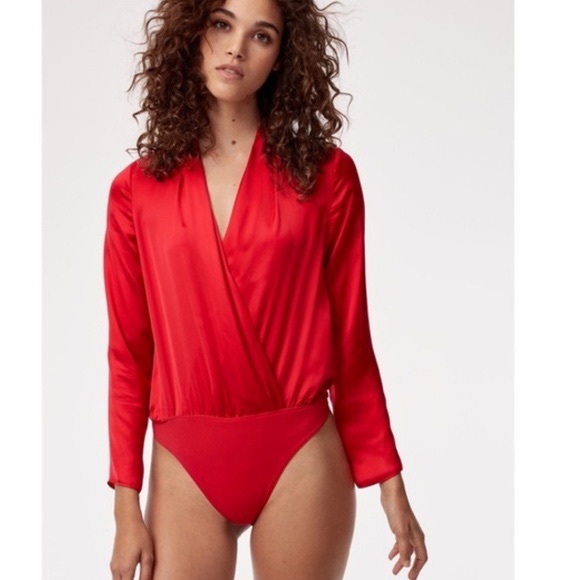 Aritzia (Talula) Crossover Bodysuit in Red NWT - Picture 1 of 5